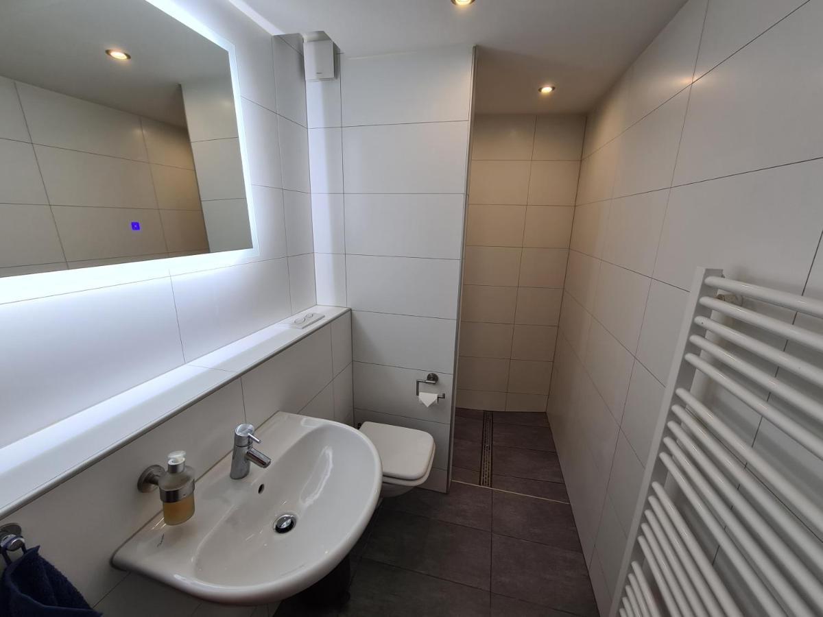 Theox Apartment No 6 Royal Blue Fuer 4 Personen Mannheim Exterior foto